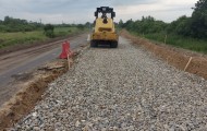 Наш Некоузский филиал ремонтирует участок дороги Углич - Некоуз - Брейтово.